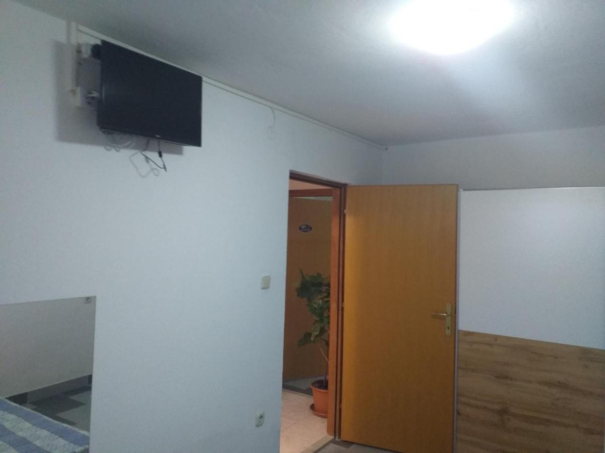 Apartmani Branka Rtina Εξωτερικό φωτογραφία